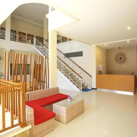 Kuta Suci Guesthouse Dış mekan fotoğraf