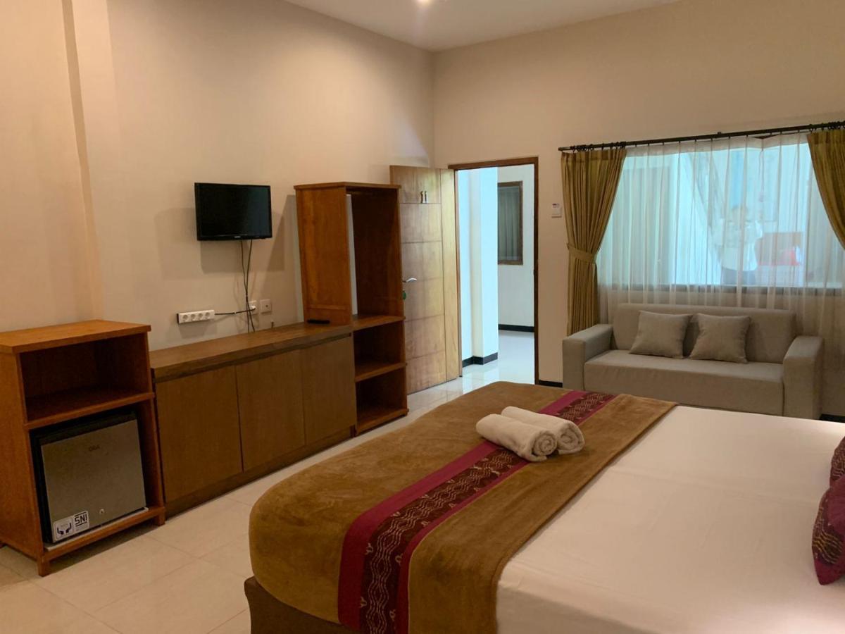 Kuta Suci Guesthouse Dış mekan fotoğraf