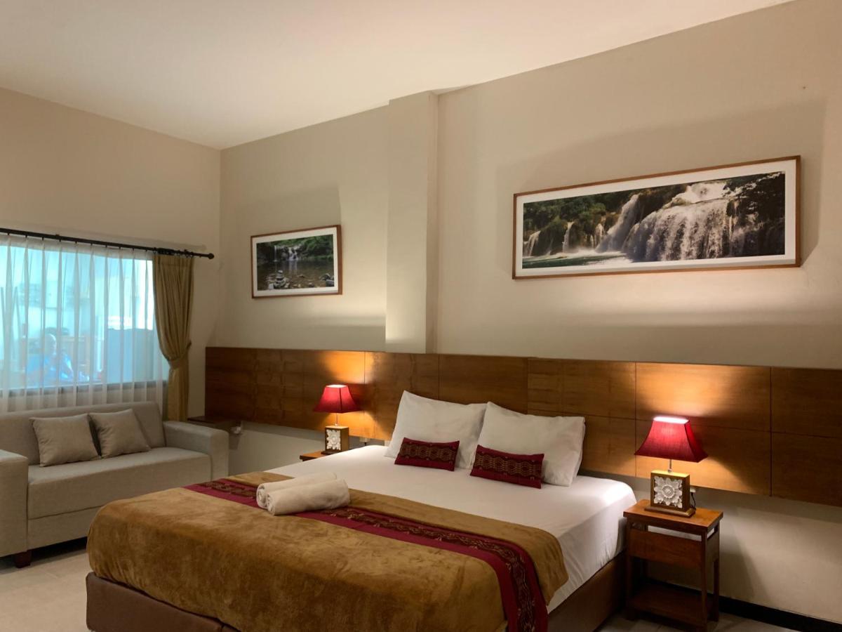 Kuta Suci Guesthouse Dış mekan fotoğraf