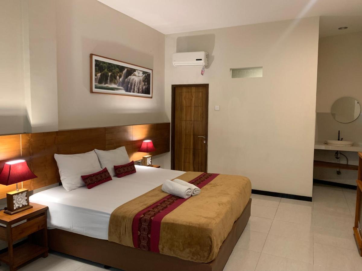Kuta Suci Guesthouse Dış mekan fotoğraf