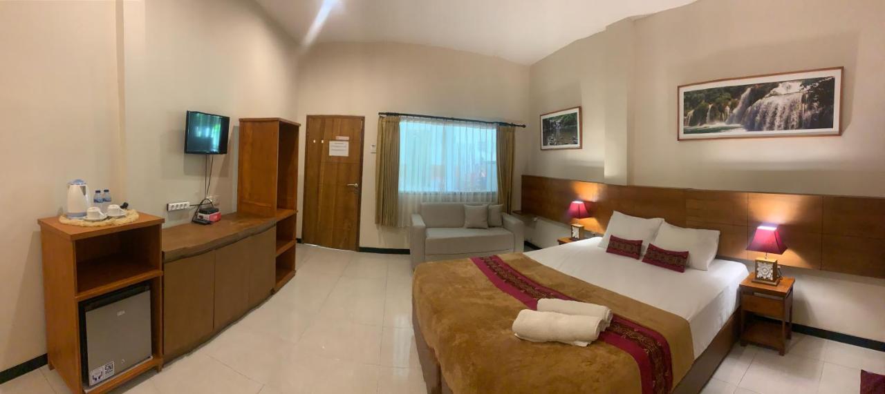 Kuta Suci Guesthouse Dış mekan fotoğraf