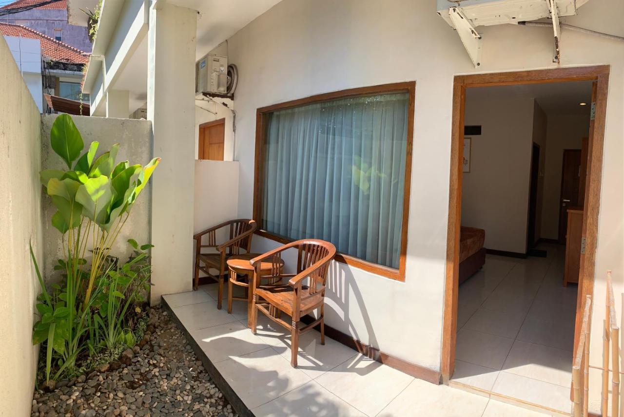 Kuta Suci Guesthouse Dış mekan fotoğraf